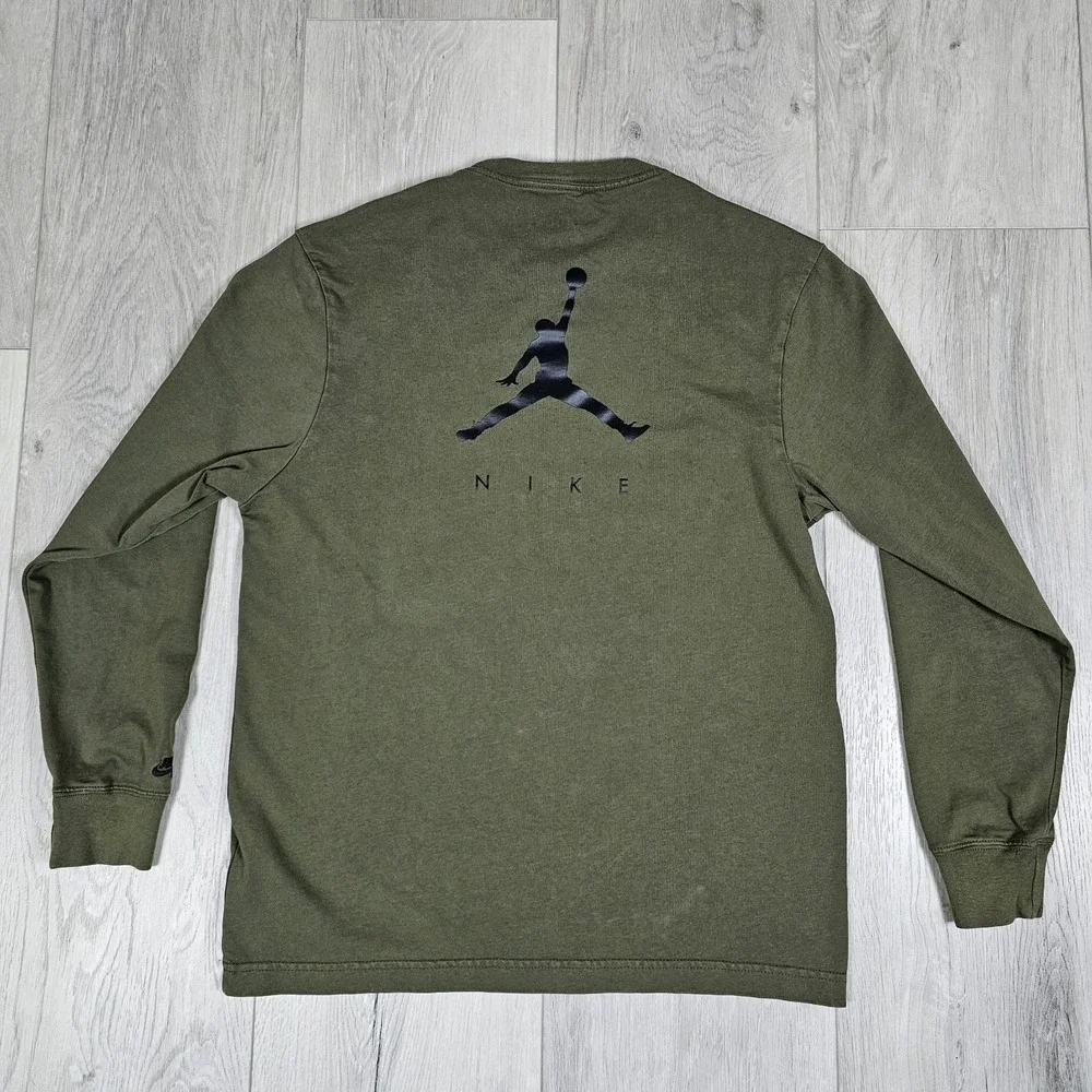 Nike Air Jordan Shirt Mens Small Green Long Sleeve Embroidered Jump Man Logo